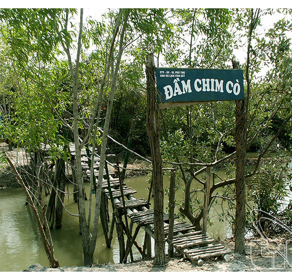 Tour du lịch vàm sát
