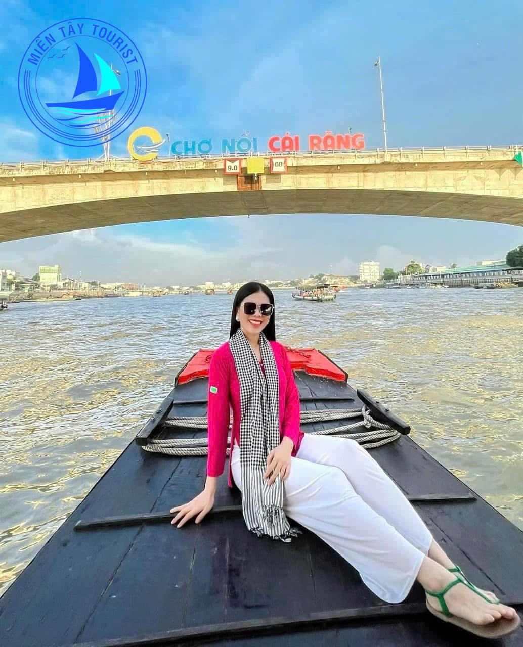 Du lịch miền Tây mùa nước nổi - Chợ Nổi Cái Răng